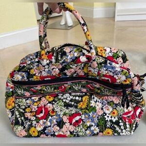 Vera Bradley Poppy Fields Weekend/Duffle Bag